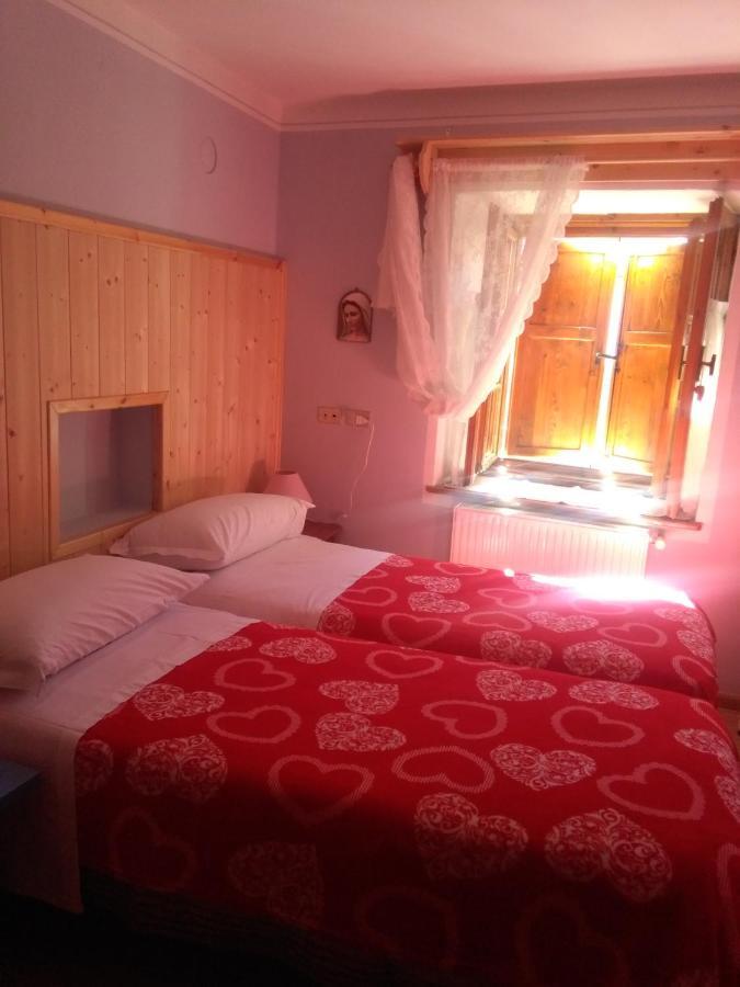 Achillea Bed & Breakfast วีโก ดี ฟาสซา ภายนอก รูปภาพ